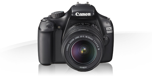 Canon Eos 1100D + Ef-S 18-55Mm Kit D'Appareil-Photo Slr 12,2 Mp Cmos 4272 X 2848 Pixels Noir - Excellent État
