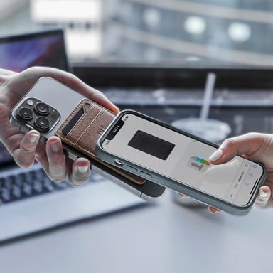 INE Mini Wallet Café