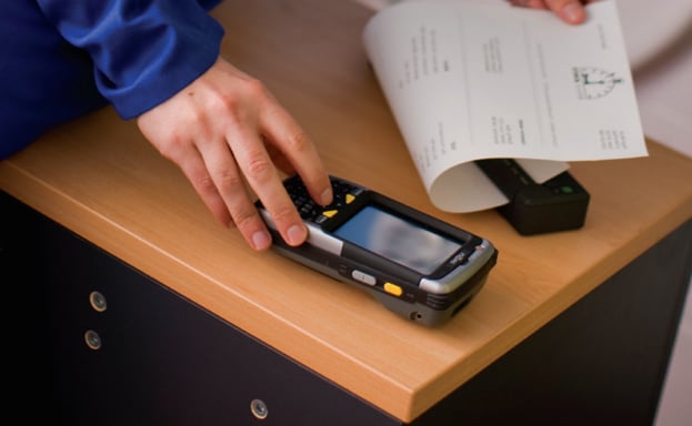 Brother PJ673-K 300 x 300 DPI Inalámbrico y alámbrico Térmica directa Impresora portátil