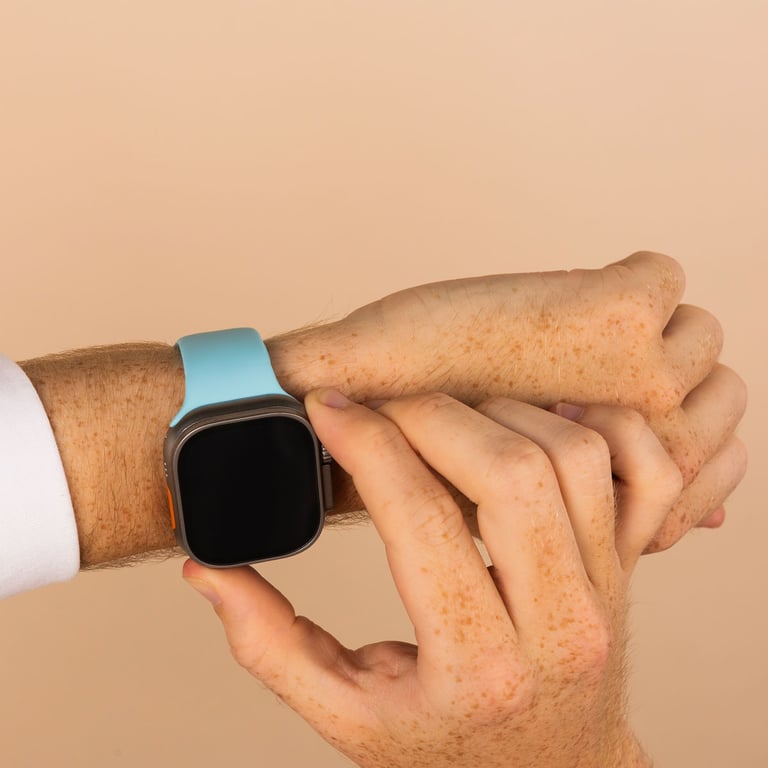 imoshion Bracelet en silicone? pour Apple Watch | 44/45/46/49 mm - Taille M/L - Sapphire Blue - Neuf