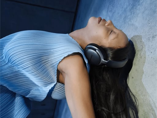 Bose QuietComfort Ultra Cuffie Bluetooth cablate e wireless per la musica e la vita quotidiana Nero