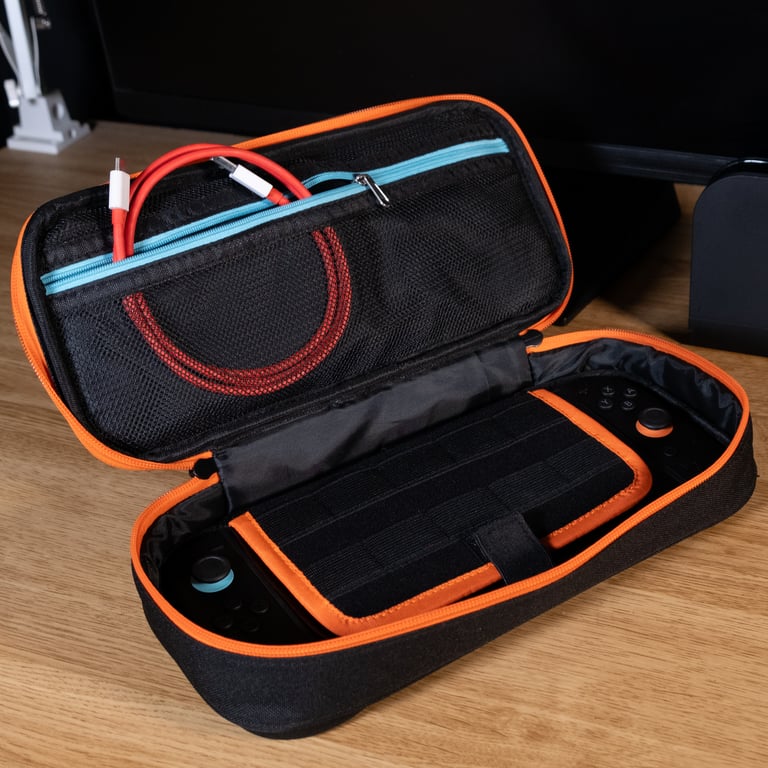 Etui Just For Games Bomber Bag pour Nintendo Switch 2 - vue 2