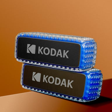 Altavoz Bluetooth Kodak - Resistente al agua IPX6, Potente sonido de 8W, Iluminación RGB, Batería de 5h de duración, Conexión Bluetooth V5.0 - Azul