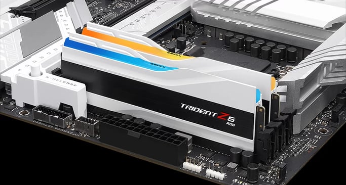 G.Skill Trident Z5 RGB módulo de memoria 32 GB 2 x 16 GB DDR5