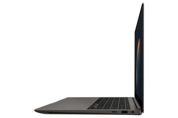 Samsung Galaxy Book3 Ultra NP960XFH-XA3FR laptop Intel® Core™ i7 i7-13700H Ordinateur portable 40,6 cm (16'') WQXGA+ 32 Go LPDDR5-SDRAM 1 To SSD NVIDIA GeForce RTX 4050 Wi-Fi 6E (802.11ax) Windows 11 Home Graphite