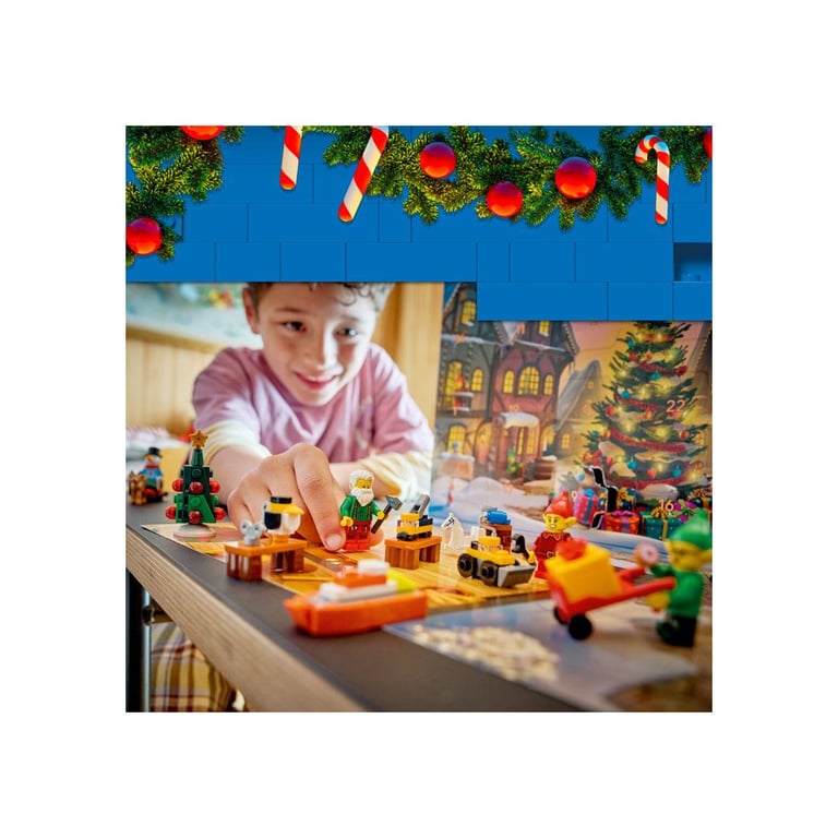 Calendrier de l'Avent LEGO City 2026 60510 24 surprises + tapis Atelier du Père Noël - Neuf