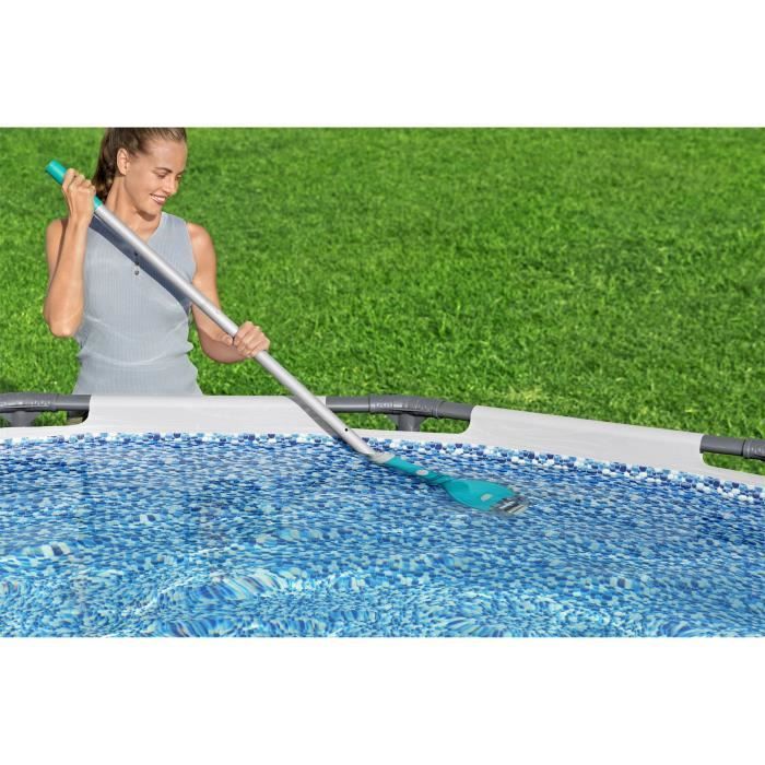 BESTWAY Aspirateur électrique Aquatech™ sans fil pour piscines jusqu'a 3 05m de diametre - vue 5