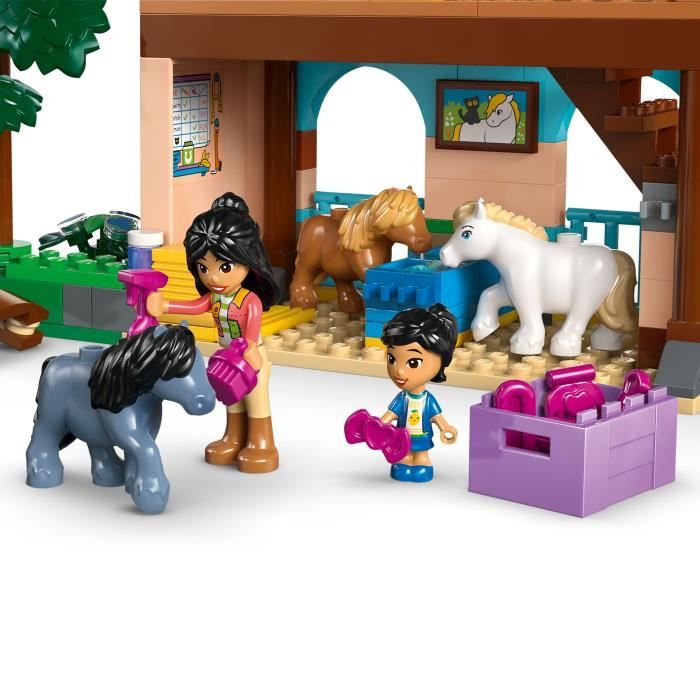 LEGO Friends Le Ranch et les écuries des poneys 42654 LEGO - vue 4