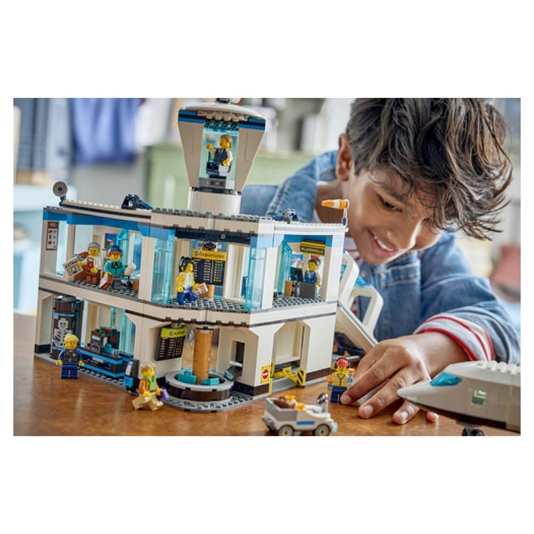 LEGO City L’Aéroport et l’Avion 60502 - vue 5