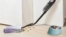 Bosch Serie 4 BBH3ZOO28 aspirapolvere verticale e con testina elettrica Batteria senza sacco a secco 0,4 L Nero, Rosso 2,15 Ah