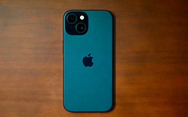 l'iPhone 14 Pro et l'iPhone 15 Pro...