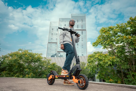 KuKirin G3 NEW 10,5 pouces Moteur 1200 W Batterie au lithium 52 V 18 Ah Vitesse maximale 50 km/h Panneau de commande d'affichage tactile