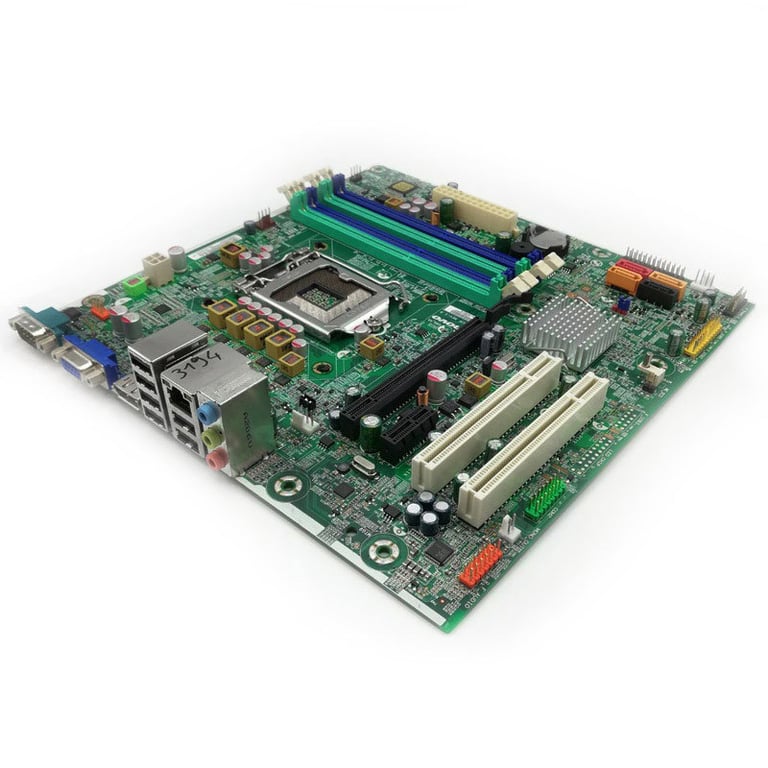 Carte Mère PC Lenovo ThinkCentre M81/M91 IS6XM 03T8182 4551-000400-00 FCLGA1155 - Très bon état