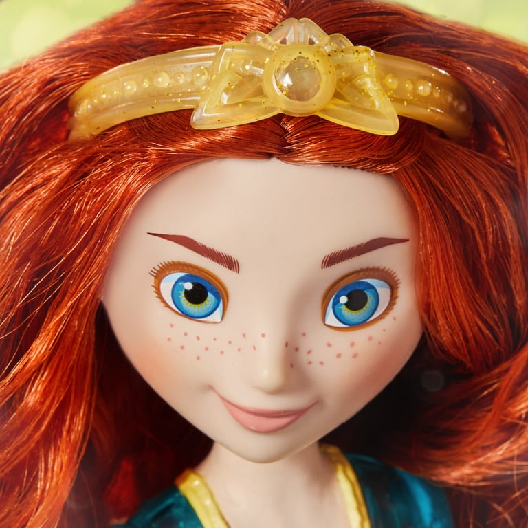 Disney Princesses Poussière d'étoiles poupée Mérida avec Jupe et Accessoires Jouet pour Enfants à partir de - vue 3