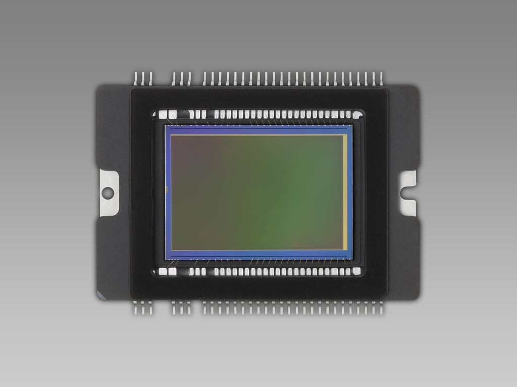 Reflex numérique CANON EOS boîtier nu - vue 4