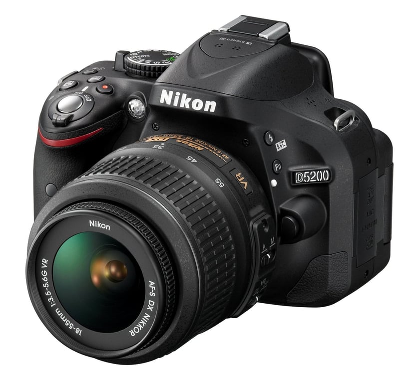 Nikon D5200 + AFS DX18 55G Kit d'appareil photo SLR 24 1 MP CMOS 6000 x 4000 pixels Neuf - vue 1