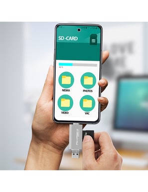 Altadif ALTSDREADER3IN1 Lettore di schede di memoria USB Tipo-A/USB Tipo-C/Micro-USB Bianco