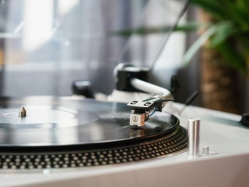 Lenco L-3810 Tocadiscos de tracción directa Blanco Manual