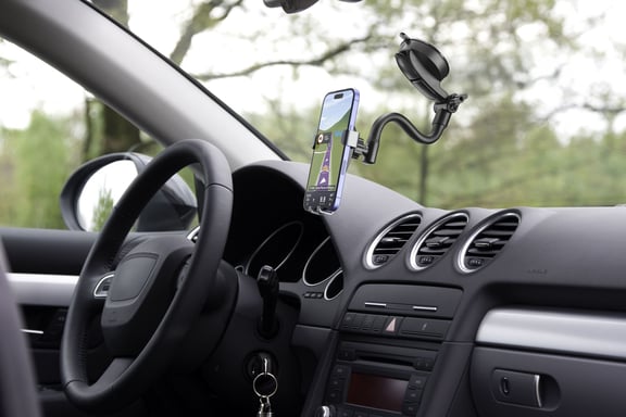 Cellularline Slide Flexy - Universal Support pour smartphone dans la voiture avec ventouse et bras flexible