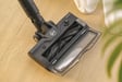 Hoover HF413HE 011 Aspirateur balai Batterie Sec Sans sac 0,7 L 240 W Noir, Argent