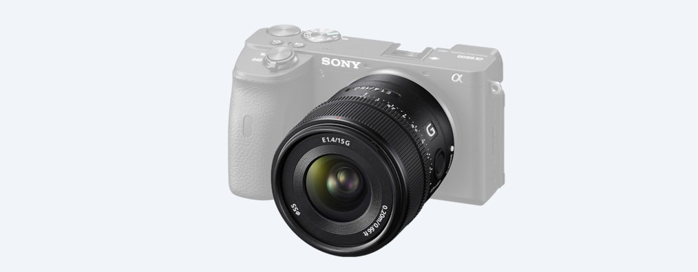 Objectif hybride Sony E 15mm f1.4 G - vue 4