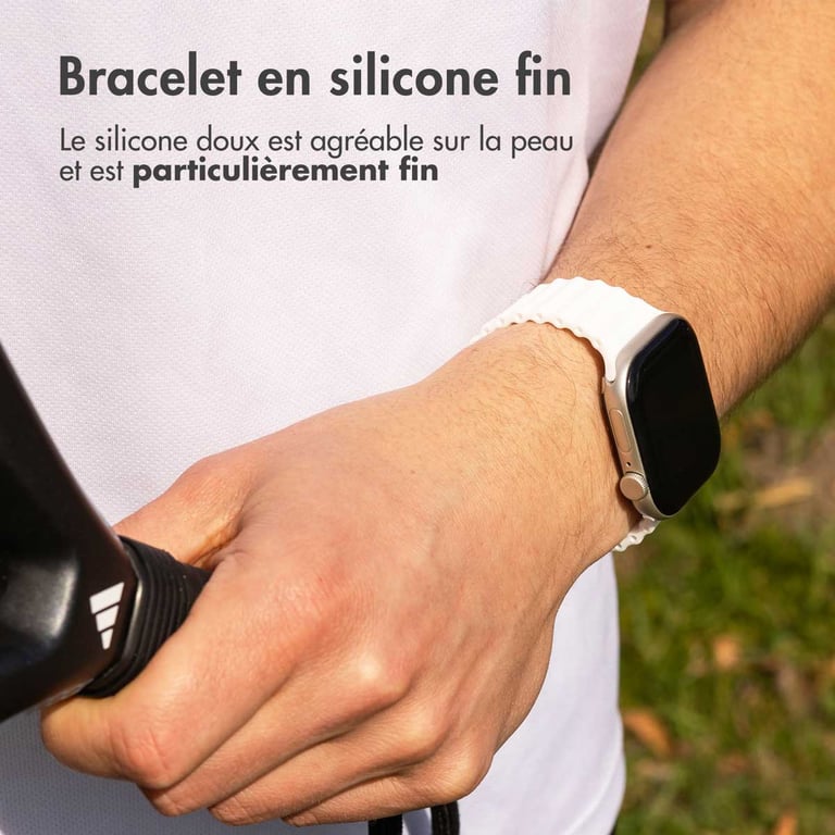 Bracelet Apple Watch 42mm Athletic en silicone - vue 3