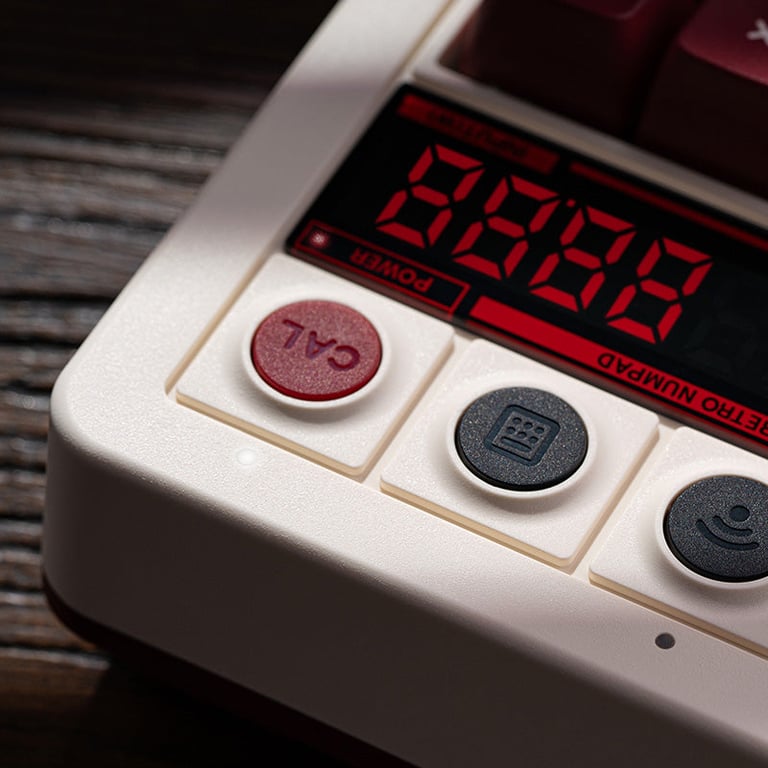 8BitDo Retro 18 Mechanical Numpad Fami Edition Neuf - vue 2