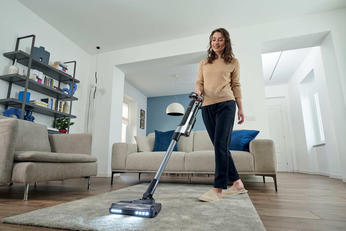 Hoover HF210HP 011 Aspirateur balai Batterie Sec EPA Sans sac 1 métallisé Neuf - vue 3