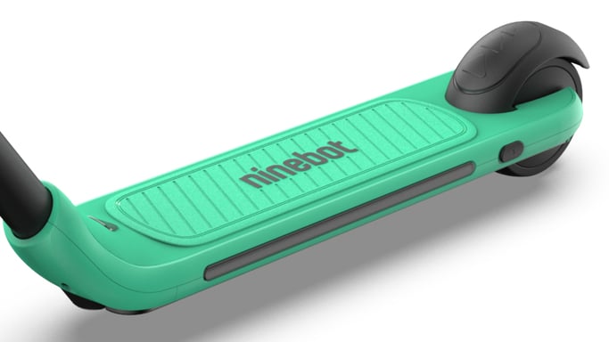 Ninebot by Segway Zing A6 12 km/h Noir, Vert 2,5 Ah