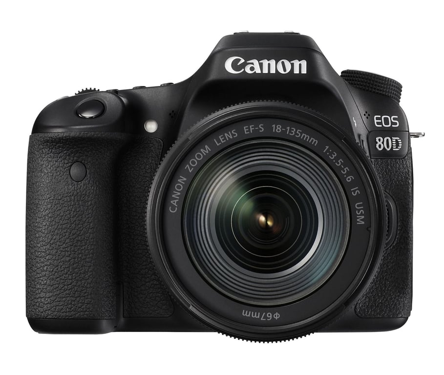 Canon EOS 80D + EF-S 18-135 IS USM Kit d'appareil-photo SLR 24,2 MP CMOS 6000 x 4000 pixels Noir - Neuf