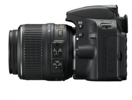 Nikon D3200 + NIKKOR 18-55mm VR II Juego de cámara SLR 24,2 MP CMOS 6016 x 4000 Pixeles Negro