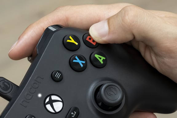 NACON XBXEVOL-X accessoire de jeux vidéo Noir USB Manette de jeu Xbox