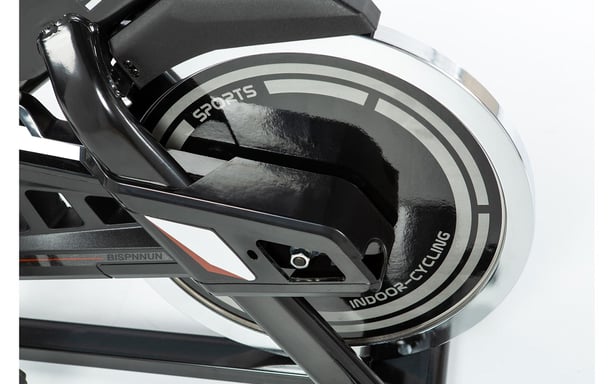 Bicicleta INDOOR con Volante de Inercia de 24kg, Pantalla LCD, pulsómetro de cuádruple sensor integrado en manillar , Sillin ergonomico.