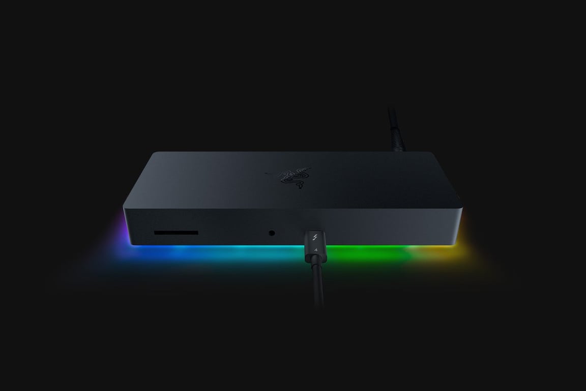 Razer Thunderbolt 4 Dock Chroma - vue 3
