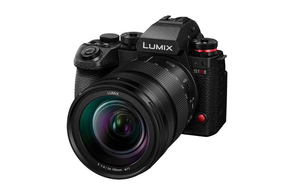 Panasonic Lumix S1RII + 24 105 - vue 4