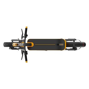Patinete eléctrico Xiaomi 6 Ultra de 1200 W, color amarillo.