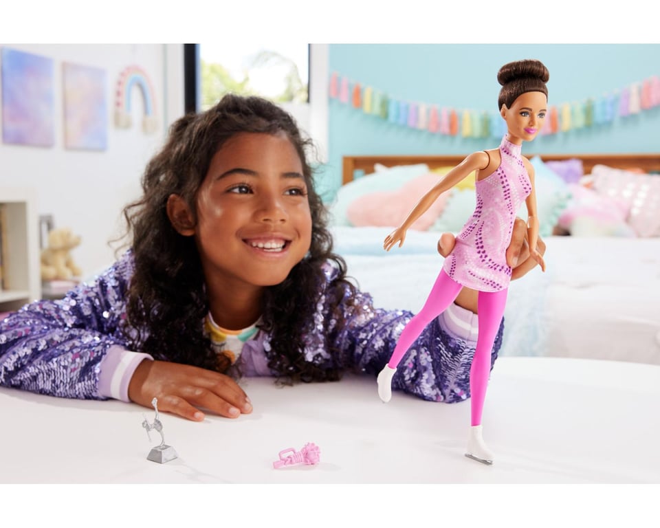 Poupée Barbie Patineuse Artistique Mattel Le Coffret - vue 4