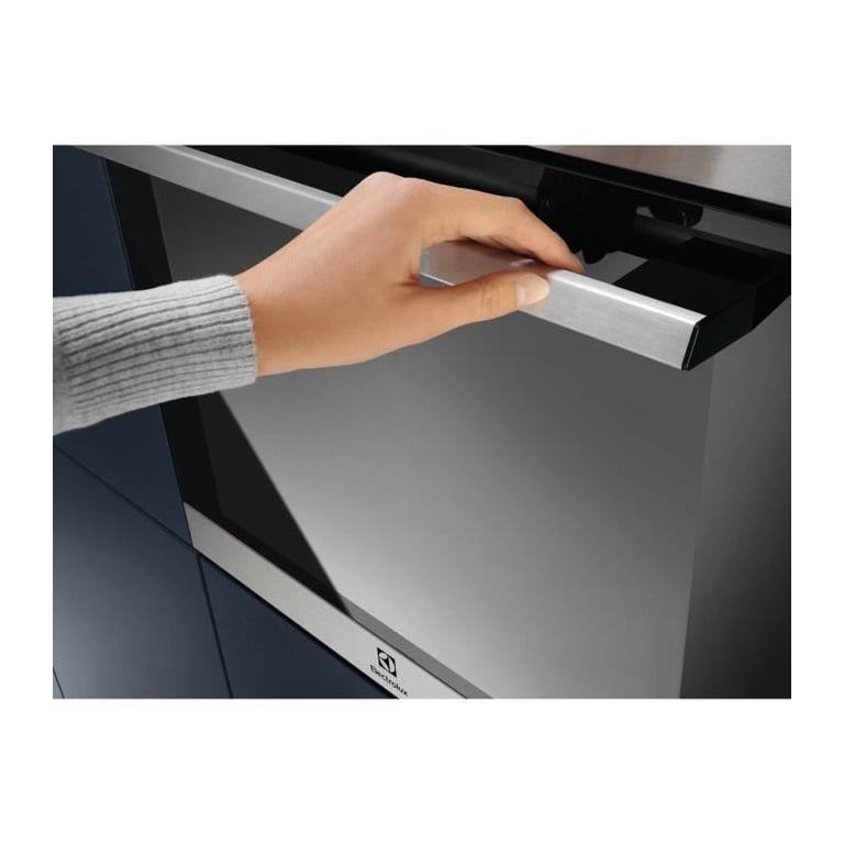Four encastrable multifonction pyrolyse ELECTROLUX COH4P06BX3 Inox Anti trace Porte froide 25 programmes de cuisson - vue 7