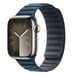 Bracelet à maillons magnétique FineWoven pour Apple Watch Series 1 t/m 9 / SE (38/40/41 mm) | Series 10 / 11 (42 mm) - Taille S/M - Pacific Blue