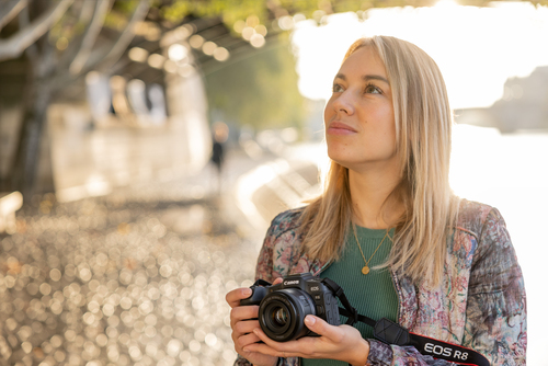 Canon EOS R8 MILC 24,2 MP CMOS 6000 x 4000 pixels Noir