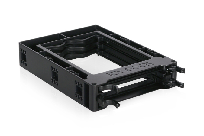 Icy Dock EZ FIT Trio 8 89 cm 3.5 Panneau de support Neuf