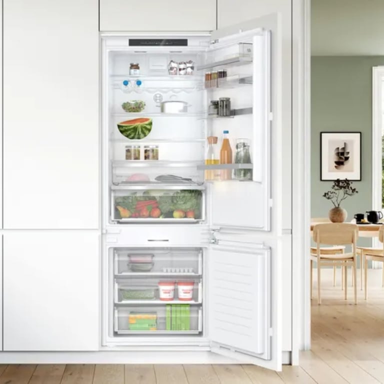 Réfrigérateur Combiné Encastrable Bosch 381L Blanc - KBN96ADD0 - Neuf