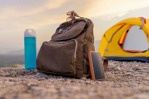 Cellularline Power bank SOLAR 10000 Chargeur Portable 10000mAh avec panneau solaire