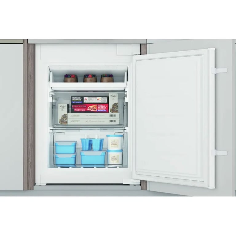 Réfrigérateur Encastrable Indesit INC18 T112 – 250L Total No Frost - vue 4