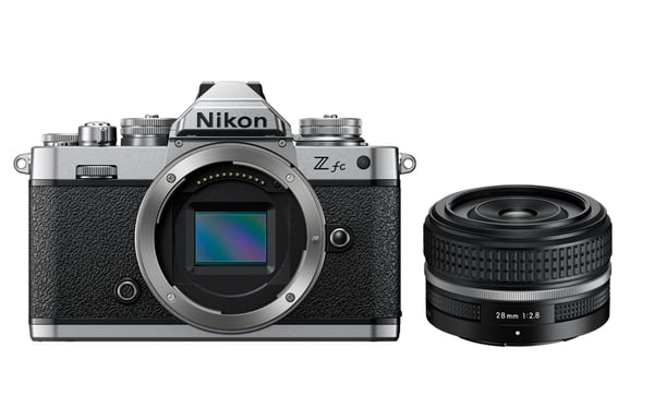 Nikon Z fc + 28 SE-kit MILC 20,9 MP CMOS 5568 x 3712 Pixeles Negro, Plata