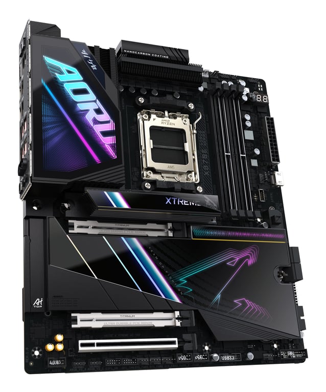 Gigabyte X870E AORUS XTREME AI TOP - vue 3