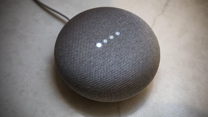 Google Home Nest Mini carbone