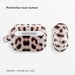 Selencia Coque Vivid pour Apple AirPods Pro - Wild Leo