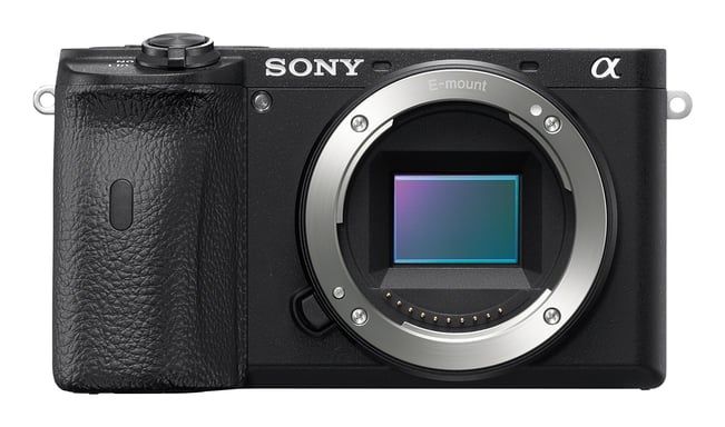 Sony ? Alpha 6700 + E PZ 16-50mm F3.5-5.6 OSS II MILC 24,2 MP CMOS 6000 x 4000 Pixeles Negro