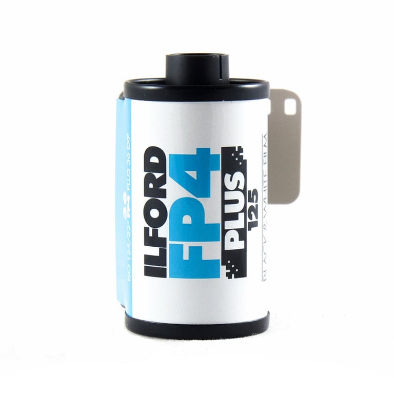 ILFORD Pellicule FP 4+ 135 24 POSES 125 ISO Neuf